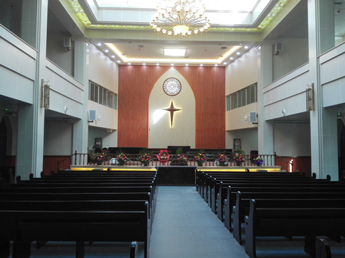 1513924330818359.jpg 新装修后的山字石礼拜堂主堂_副本.jpg