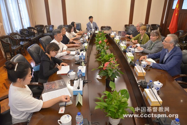德国教会代表团一行访问我会