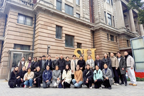 上海市基督教两会组织通讯员开展历史文化参观学习活动