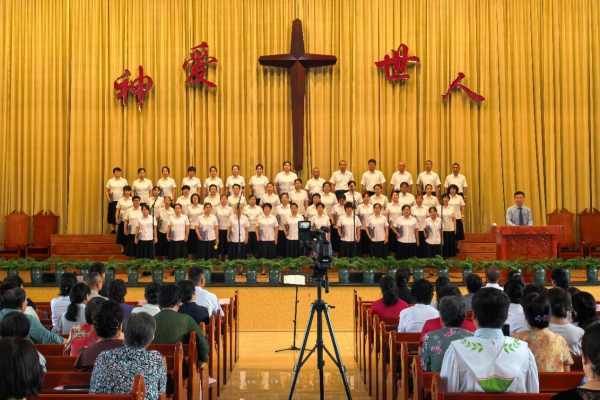 以圣乐为载体，探索基督教中国化实践新路径