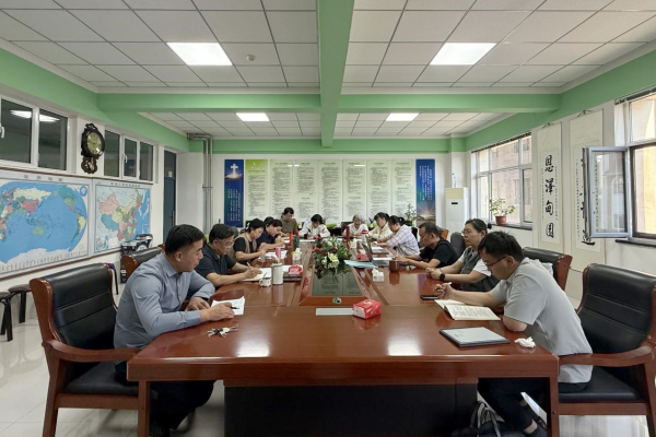 内蒙古圣经学校召开2026年秋季学期首次全体教师会议