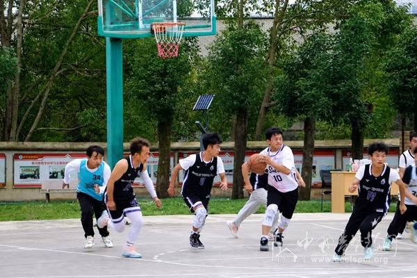 贵州圣经学校举行2026年秋季运动会