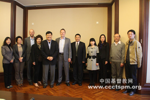 “生命之光”副主席一行访问中国基督教两会