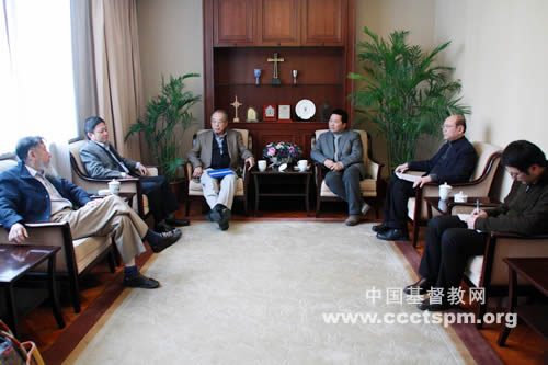 单渭祥副会长接待哈该学会副会长一行