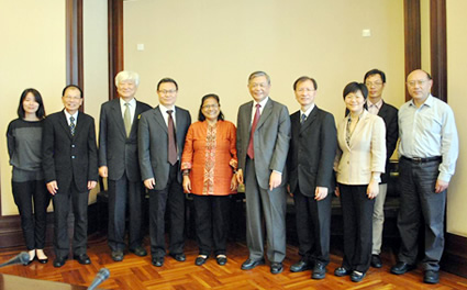 中国基督教两会接待亚洲基督教议会一行访问