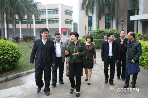 广东协和神学院接待国家宗教事务局四司戴晨京司长一行