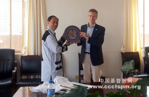 云南省基督教两会接待英国圣经公会